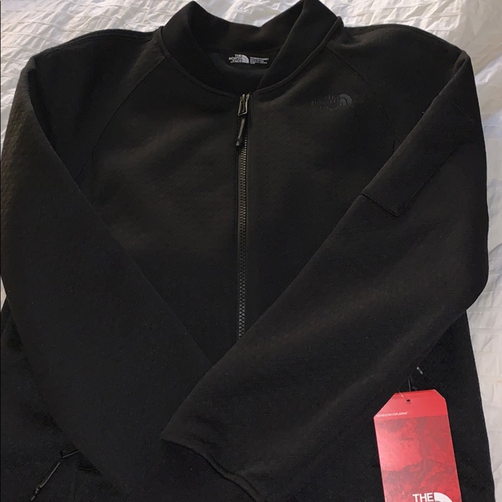 W KELANA BOMBER